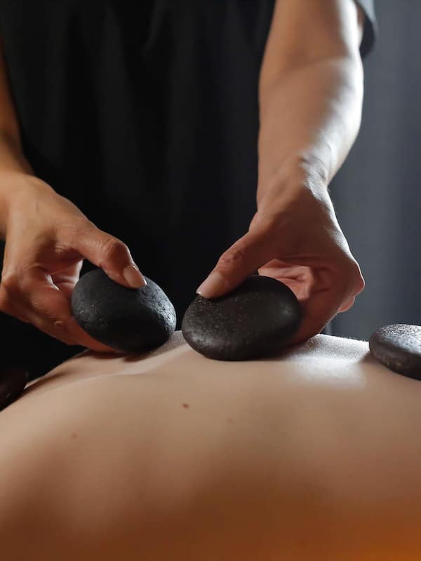 Sauna, hot tub, body treatments, aromatherapy, hot stone massages