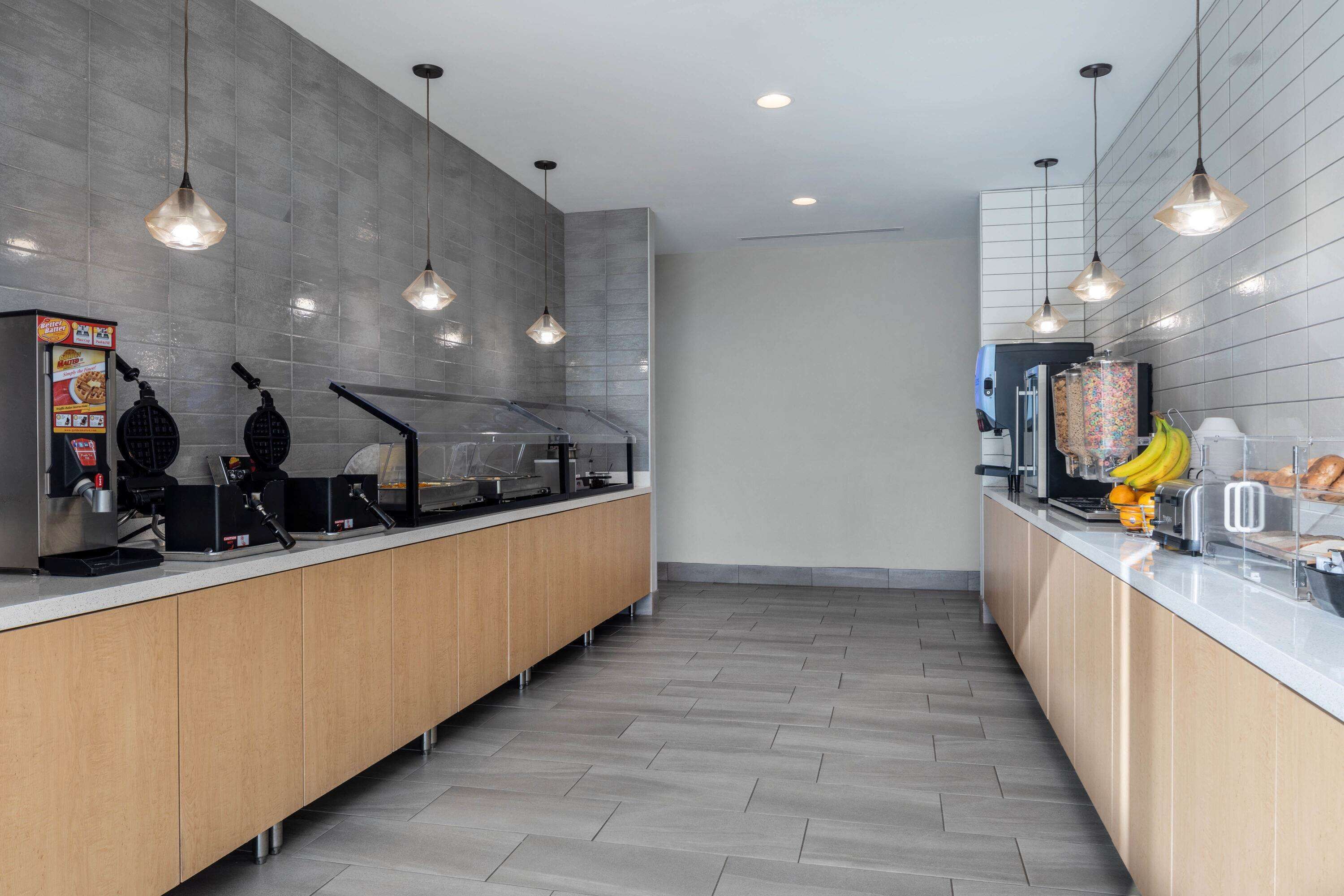 free daily on-the-go breakfast