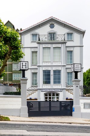 Fachada del alojamiento