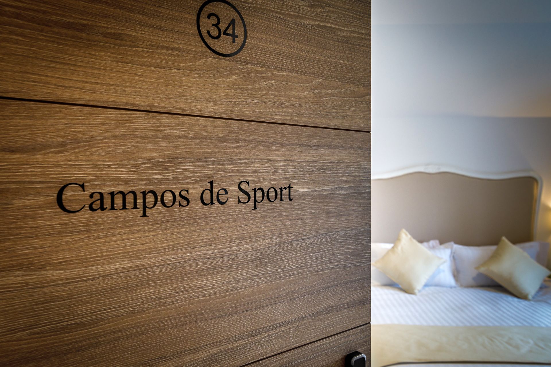 double room (campos de sport) | in-room safe, desk, blackout curtains, soundproofing