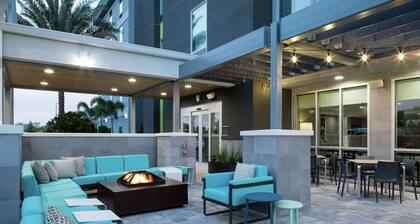 Home2 Suites by Hilton Orlando Airport