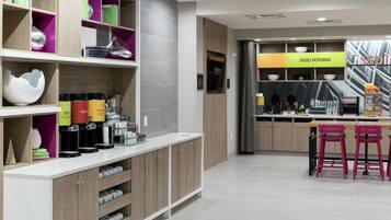 Colazione a buffet inclusa, servita tutte le mattine