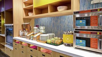 Tägliches inbegriffenes Frühstück