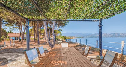 Cozy home in St Florent