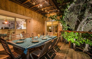 Outdoor dining - Gorgeous home in Calvi (Calvi)