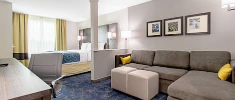 Ropa de cama de alta calidad, camas con pillow-top y escritorio