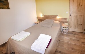 4 bedrooms, free WiFi