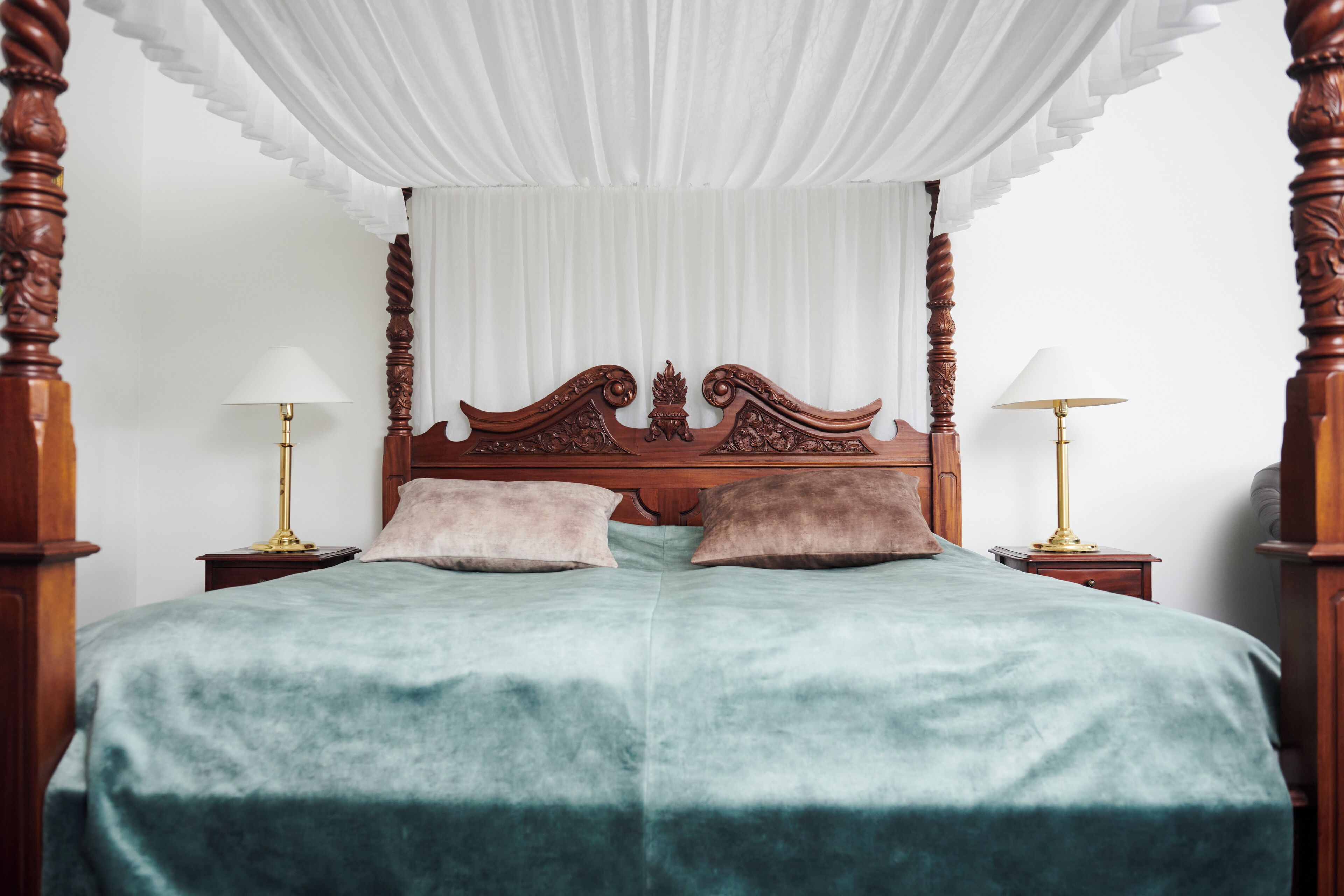 Suite | Ropa de cama hipoalergénica, escritorio, sistema de insonorización