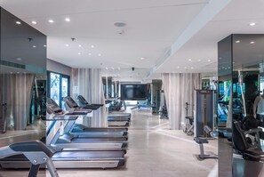 Gym - The Base Condo Pattaya by Supee (Pattaya)