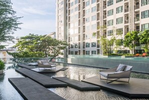 Terrace/patio - The Base Condo Pattaya by Supee (Pattaya)