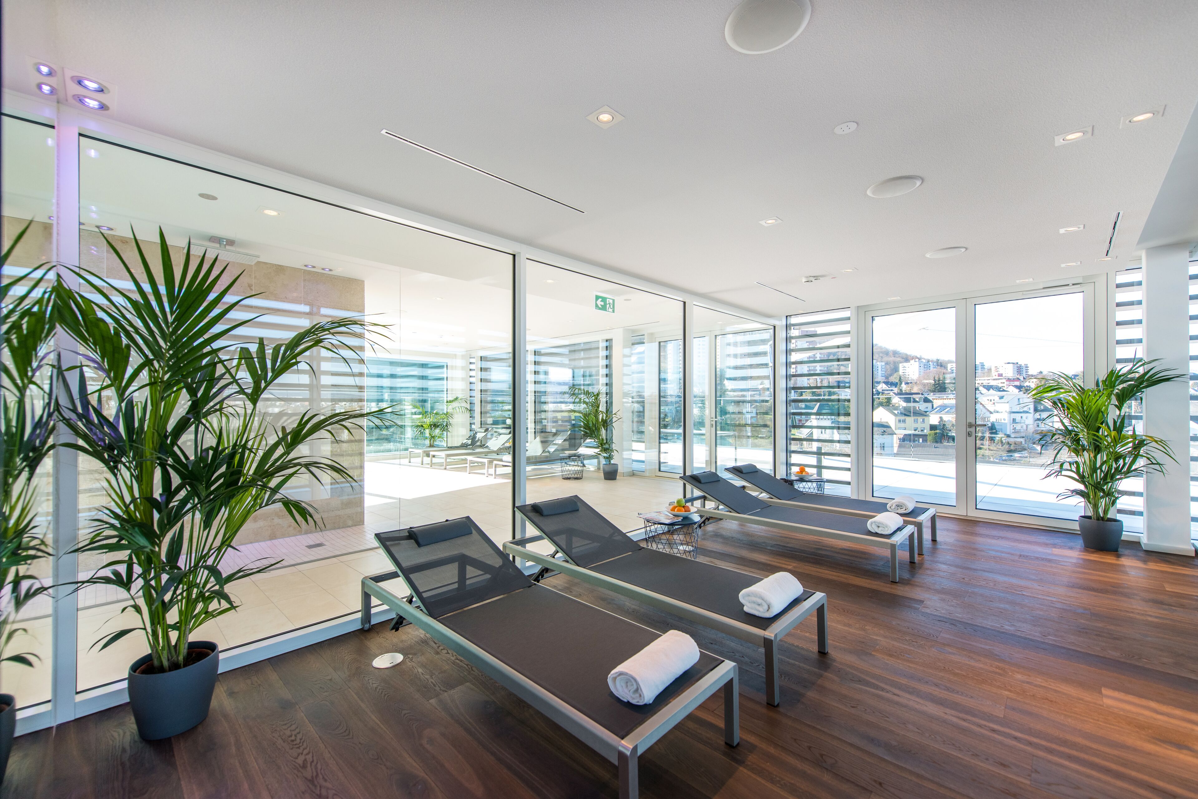indoor pool, pool loungers