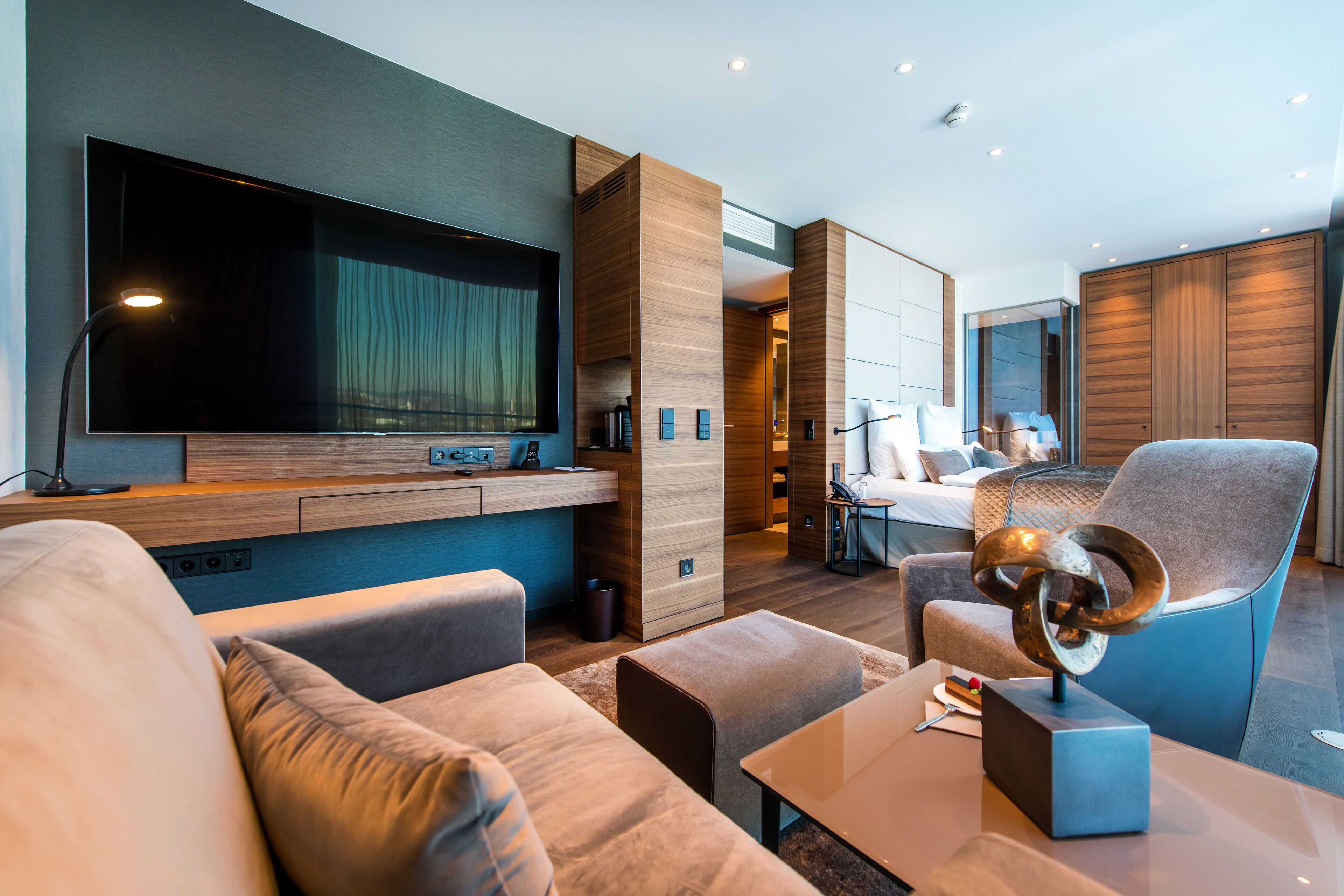 Wohnbereich | Flachbildfernseher, iPod-Dockingstation