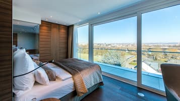 Executive Suite, Marina View | Balcony view