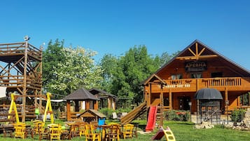 Aire de jeux - extérieure