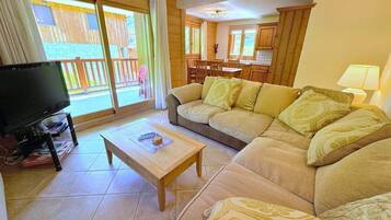 Fernseher, DVD-Player