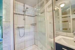 Dusche