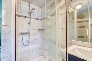 Shower - Homerez - Peaceful countryside house in Mer (Mer)