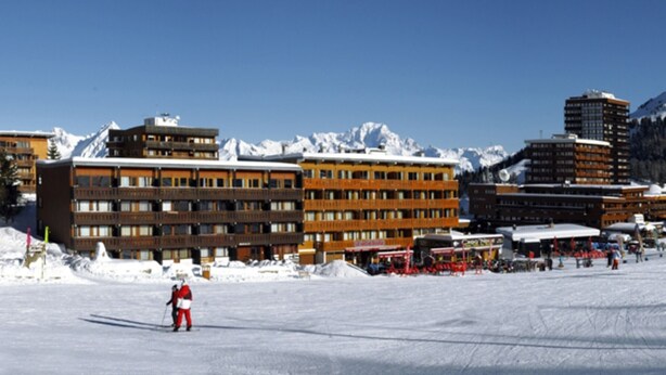 Unclassified image, 1 of 15, button - Apartment 6 pax, Mont Blanc view, near slopes, parking (La Plagne)