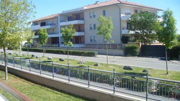 Enceinte de lâhĂ©bergement