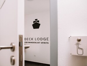 Deluxe-Suite, Mehrere Betten, mit Bad, Stadtblick | Blick auf die Stadt
