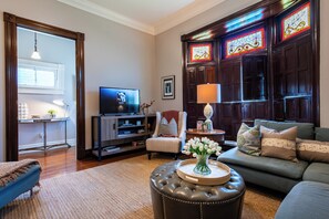 Smart TV, fireplace, books