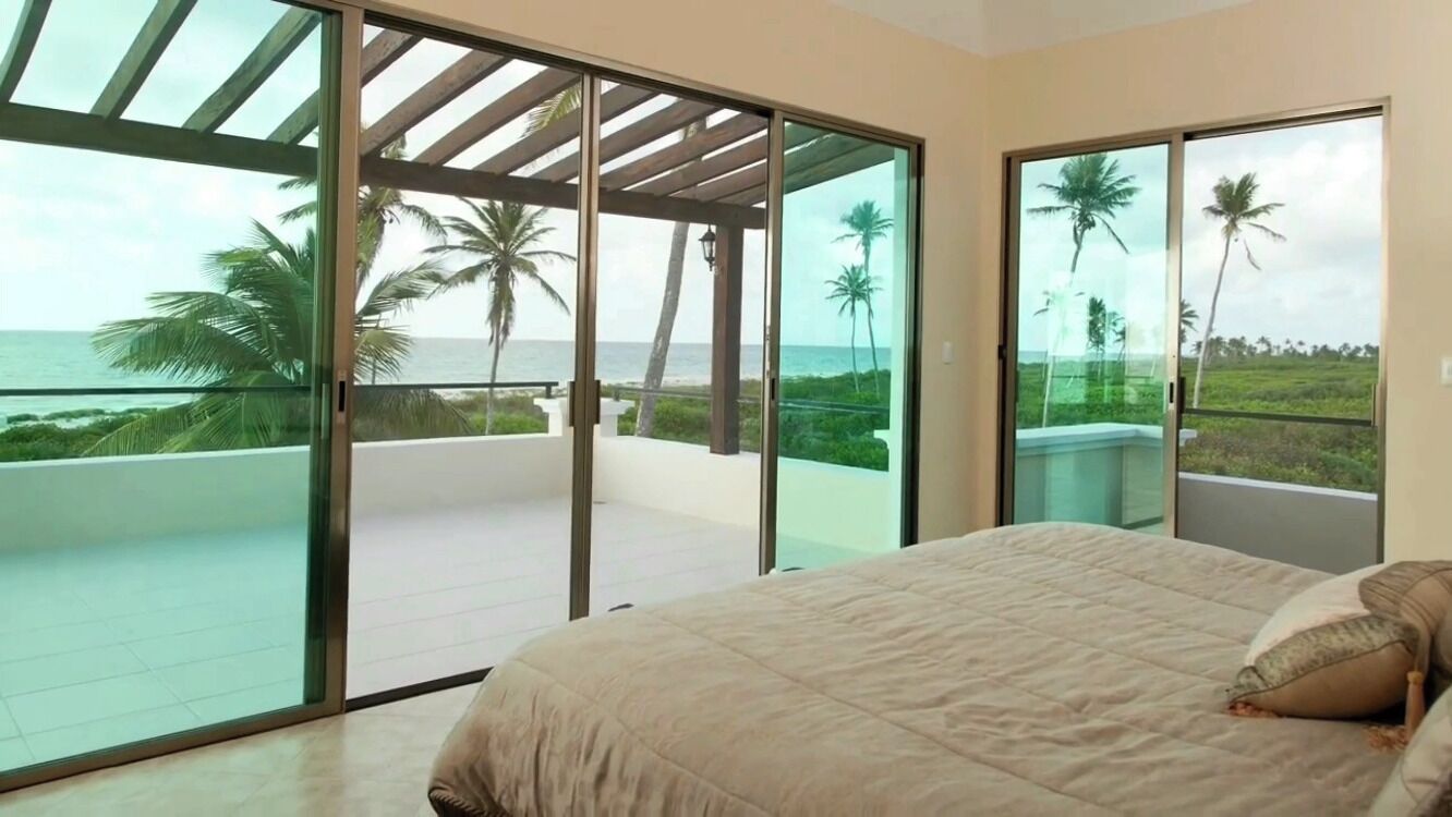 3 bedrooms, iron/ironing board, internet, bed sheets