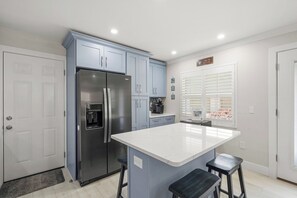 Interior - Crystal Sands Villa 17 - Private Beach (Sarasota)