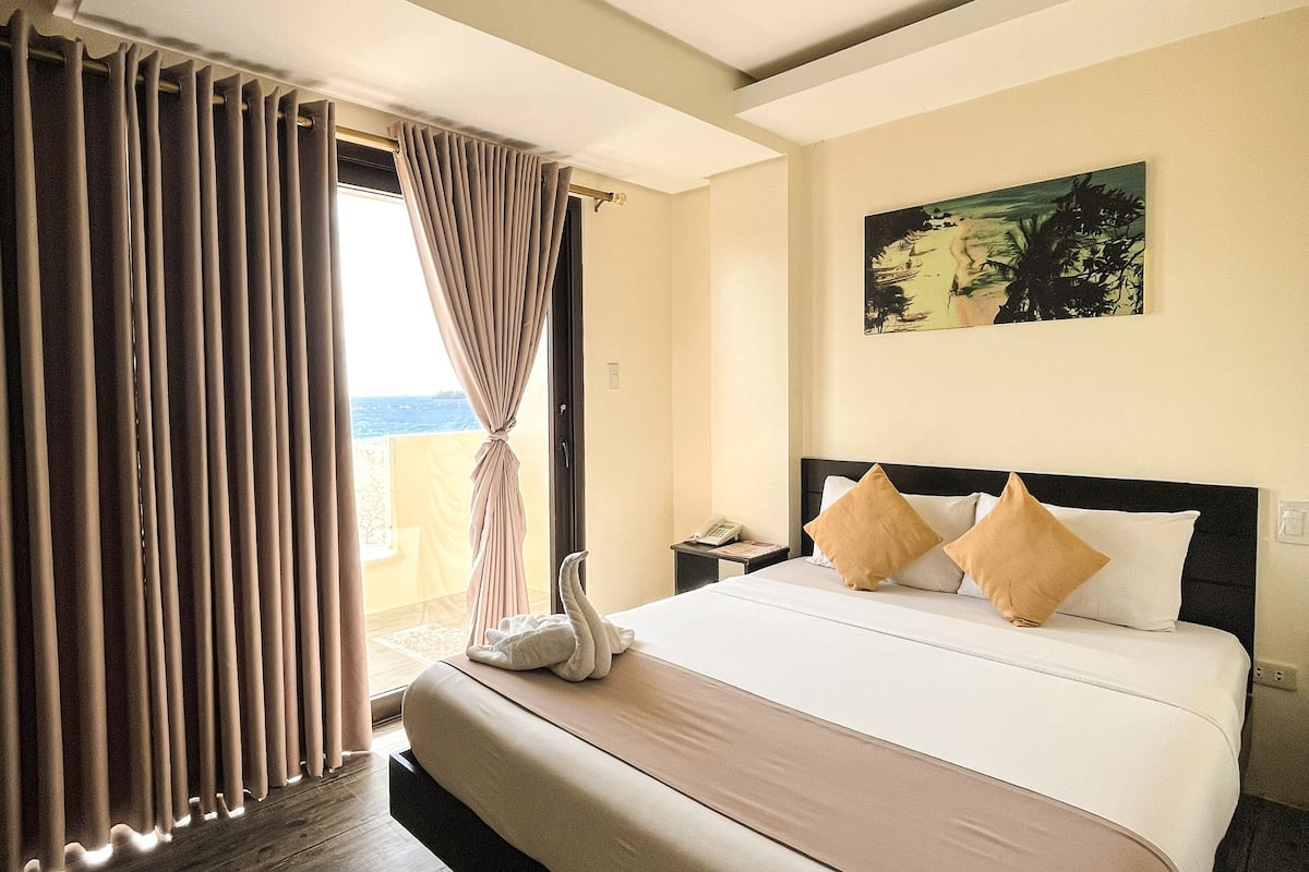 deluxe single room | 1 bedroom, desk, soundproofing, free wifi