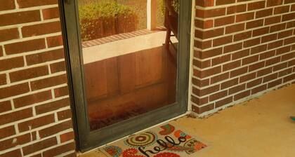 Hillbilly Hut of South Georgia