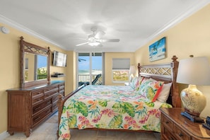2 bedrooms, WiFi, bed sheets - Crystal Sands Tower Unit 506 - Beachfront (Sarasota)