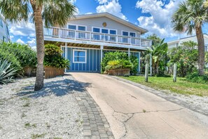 Exterior - Atlantic View - Ocean Views, Pool & Heated Spa, Spacious Home (St Augustine)