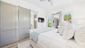 4 chambres, bureau, fer et planche à repasser, Wi-Fi gratuit