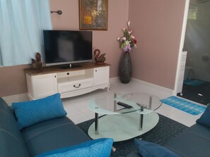 Deluxe Studio | Room amenity
