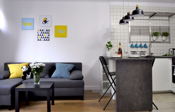 Deluxe Apartment | Living area - Panda Apartments Grzybowska Modern (Warsaw)