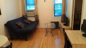 TV - Close to Times Square! (New York)