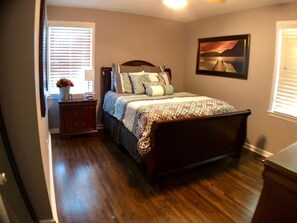 3 bedrooms, iron/ironing board, free WiFi, bed sheets