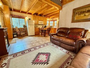TV, DVD player, offices - Quiet Canyon and Starry Nights. 50 acre ranch just north of Glendale, Utah. Near (Glendale)