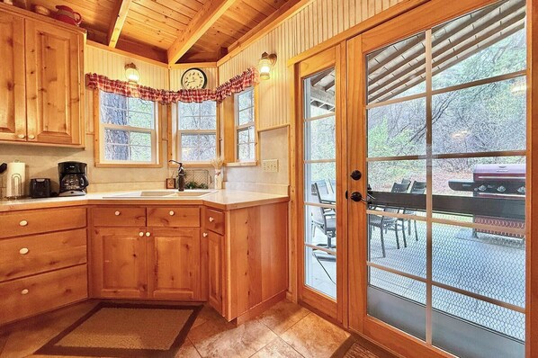 Private kitchen
