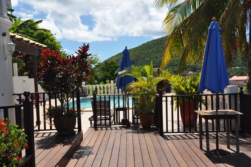 2 Luxurious, Modern 1 bed Suites with Stunning Ocean/Marina Views@amazing prices