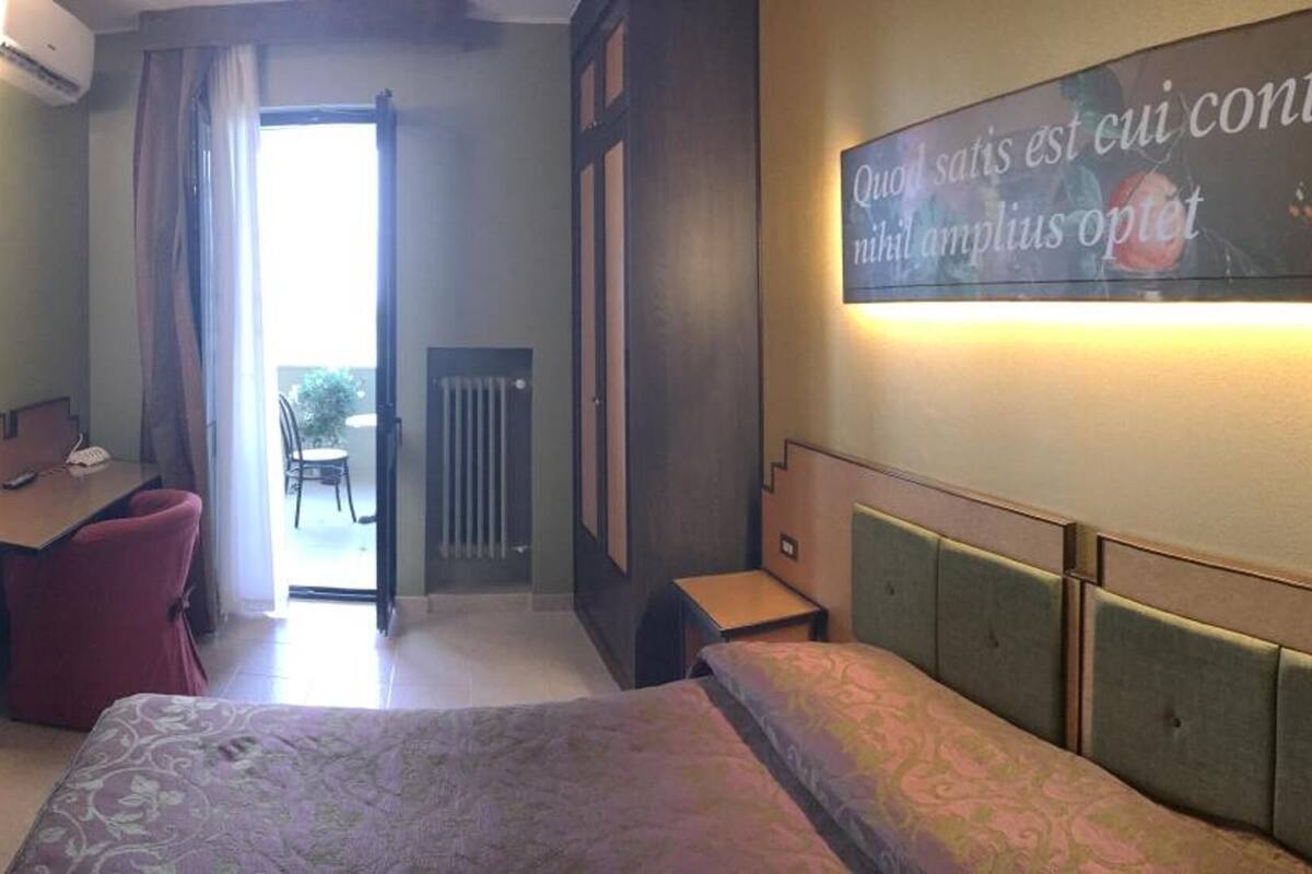 minibar, desk, blackout curtains, soundproofing