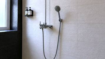 Premium Villa, 1 King Bed, Accessible | Bathroom | Shower, free toiletries, hair dryer (on request), bathrobes