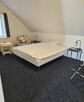 Double or Twin Room, Shared Bathroom | Iron/ironing board, free WiFi, bed sheets, wheelchair access