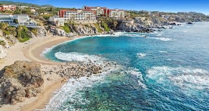Hear The Waves Oceanfront Penthouse
