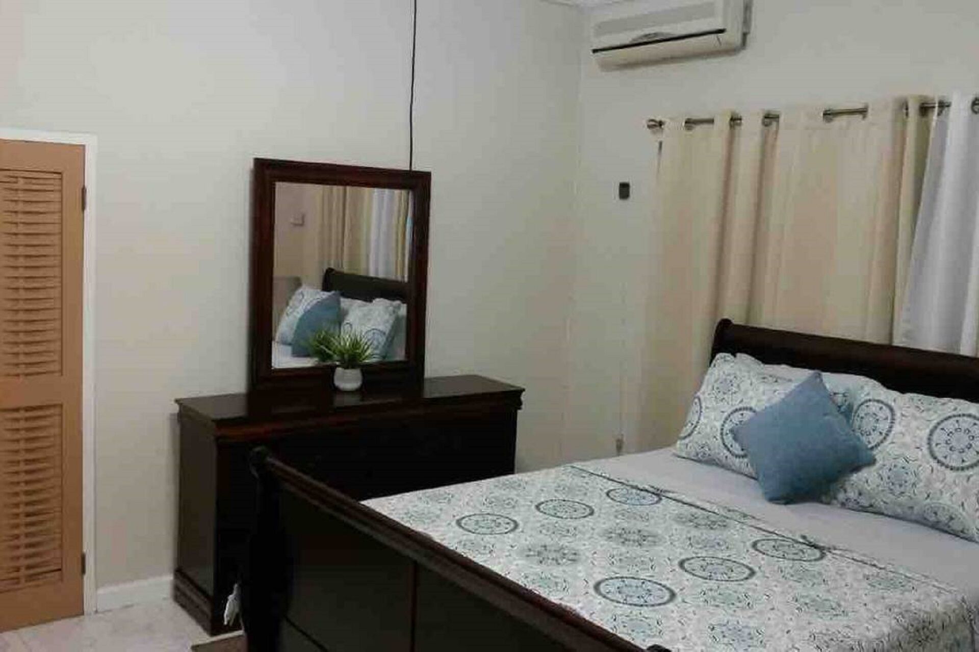 3 Schlafzimmer, Bügeleisen/Bügelbrett, Reisekinderbett, kostenloses WLAN