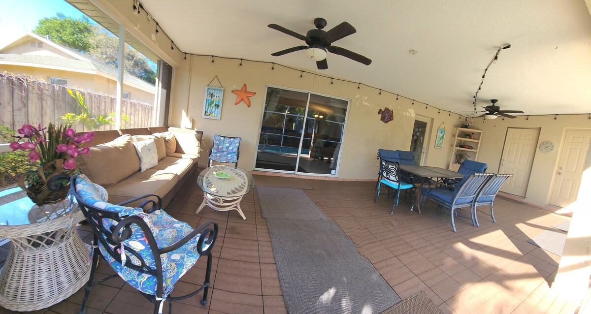Photo 12 of 4-bedrooms/3 baths with pool, just 3 minutes to Vanderbilt Beach driving