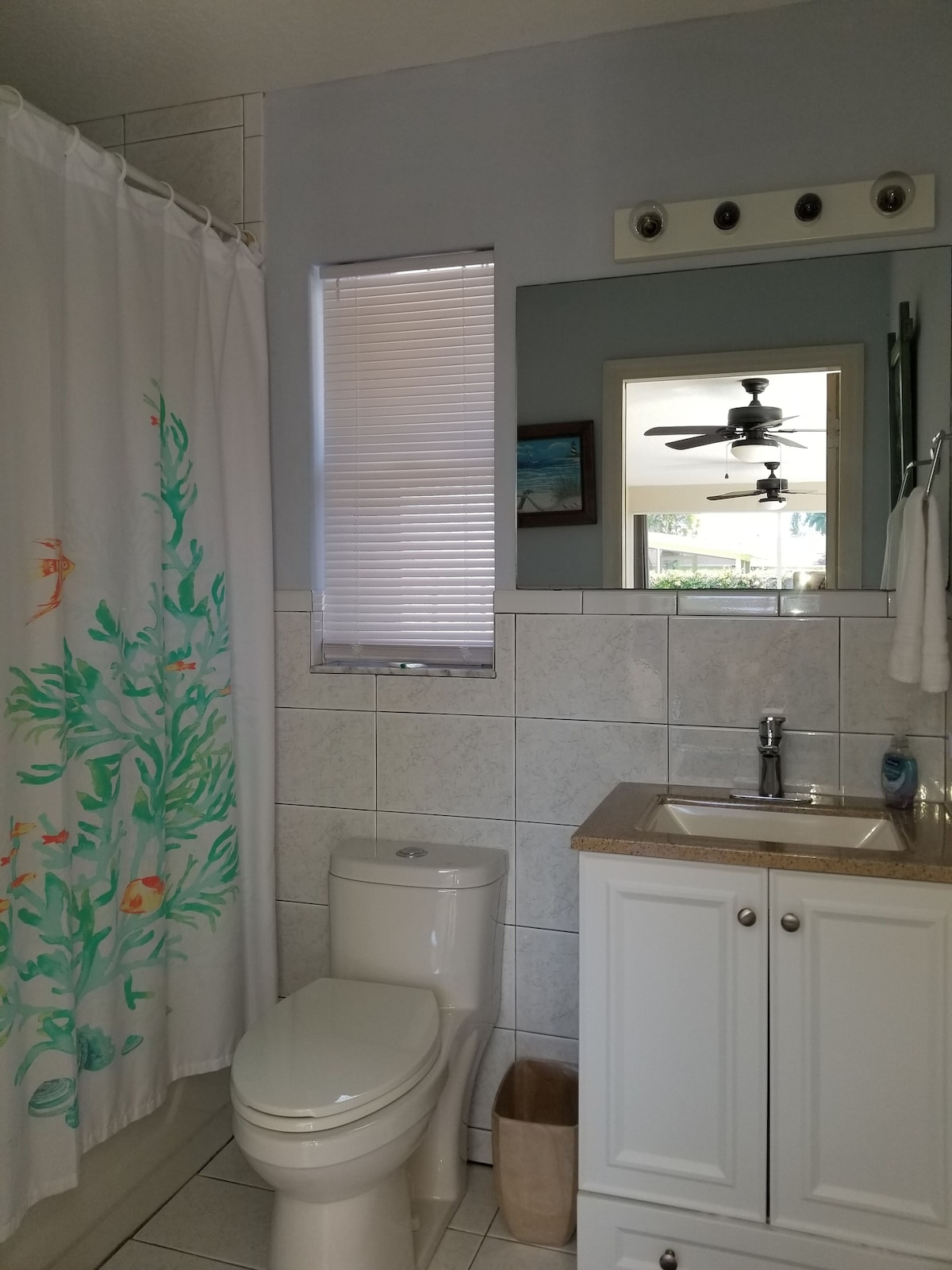 Photo 13 of 4-bedrooms/3 baths with pool, just 3 minutes to Vanderbilt Beach driving