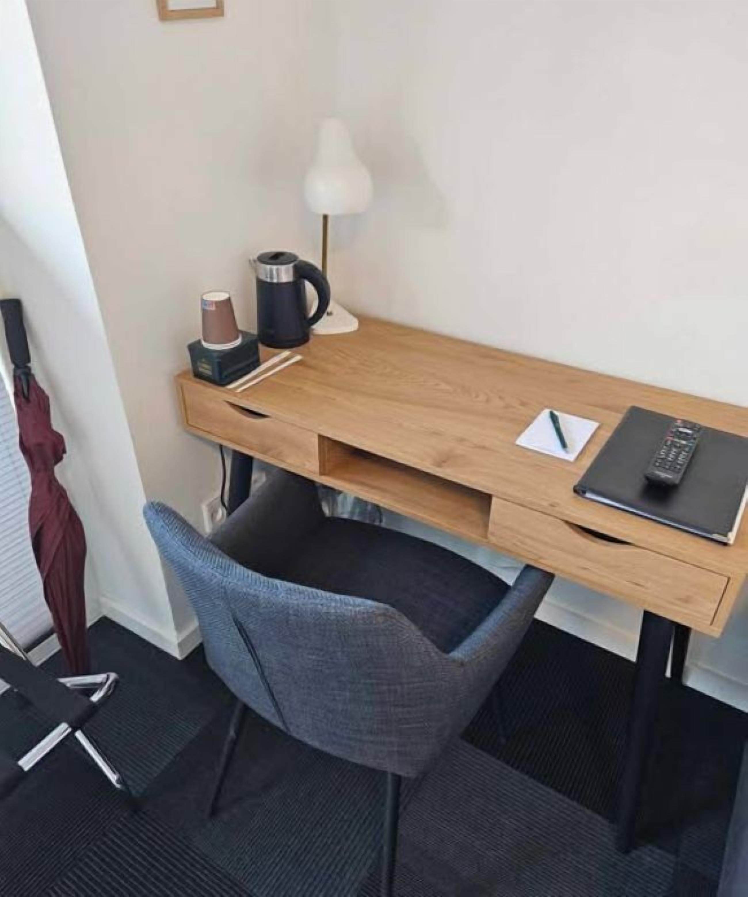 desk, soundproofing, iron/ironing board, free wifi