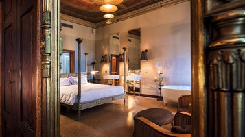 Junior Suite, Garden View | In-room safe, free WiFi