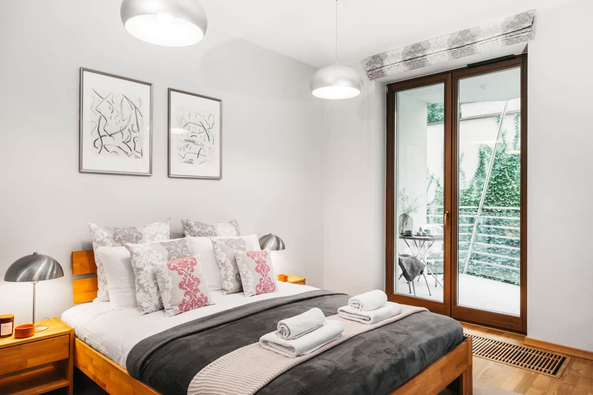 Estudio económico | 1 habitación, ropa de cama de alta calidad y decoración personalizada