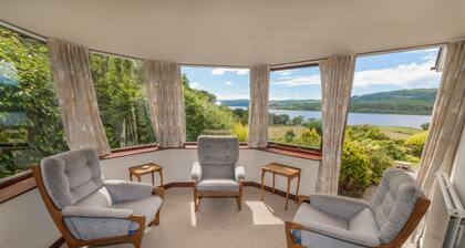 Peaceful Farm Cottage in the 'Heart of Argyll' over-looking Loch Awe